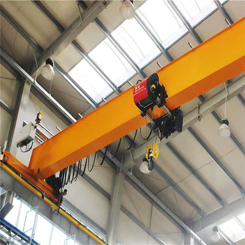 Does the single-girder crane truly achieve a balance between lightweight design and high reliability?